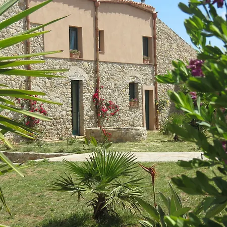 Masseria Del Piano Otel 3*