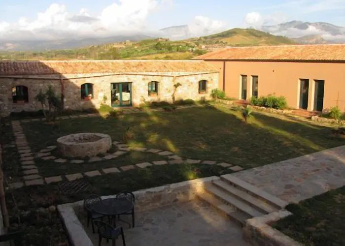 Otel Masseria Del Piano 3*