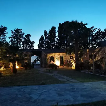 Masseria Del Piano 3* Чефалу