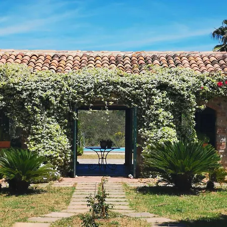 Masseria Del Piano 3* 체팔루