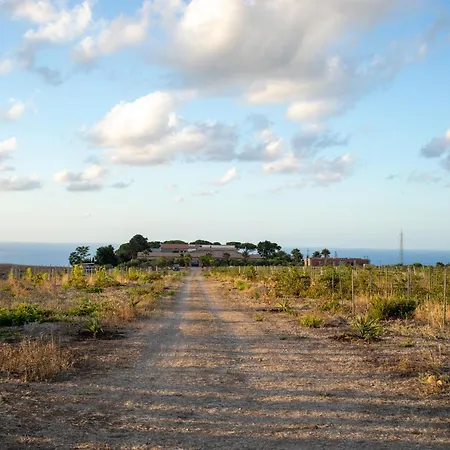 Готель Masseria Del Piano 3*