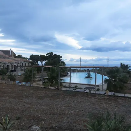 Masseria Del Piano 호텔 체팔루