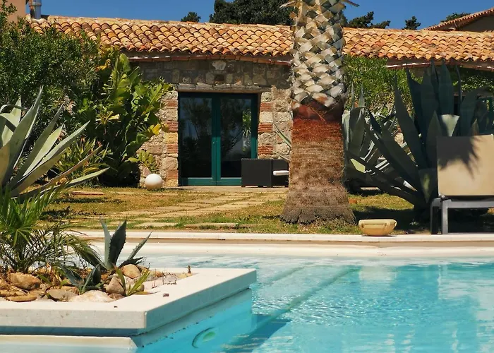 Masseria Del Piano מלון צ'פאלו