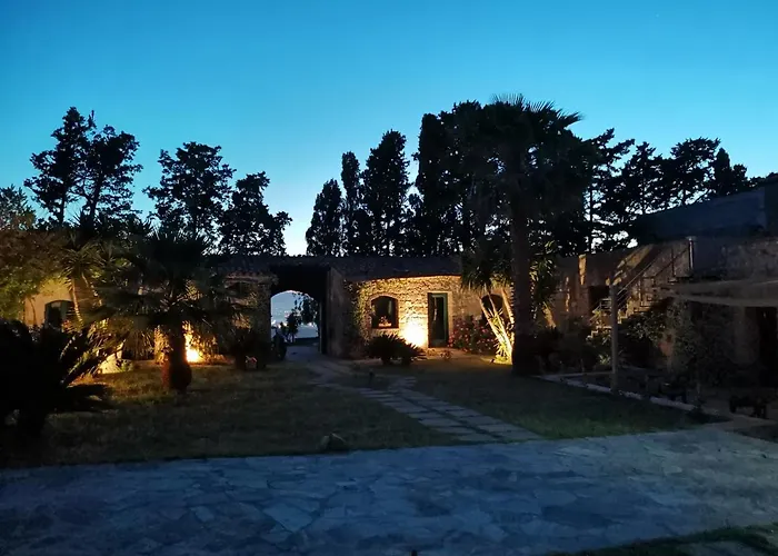 Masseria Del Piano 3* צ'פאלו